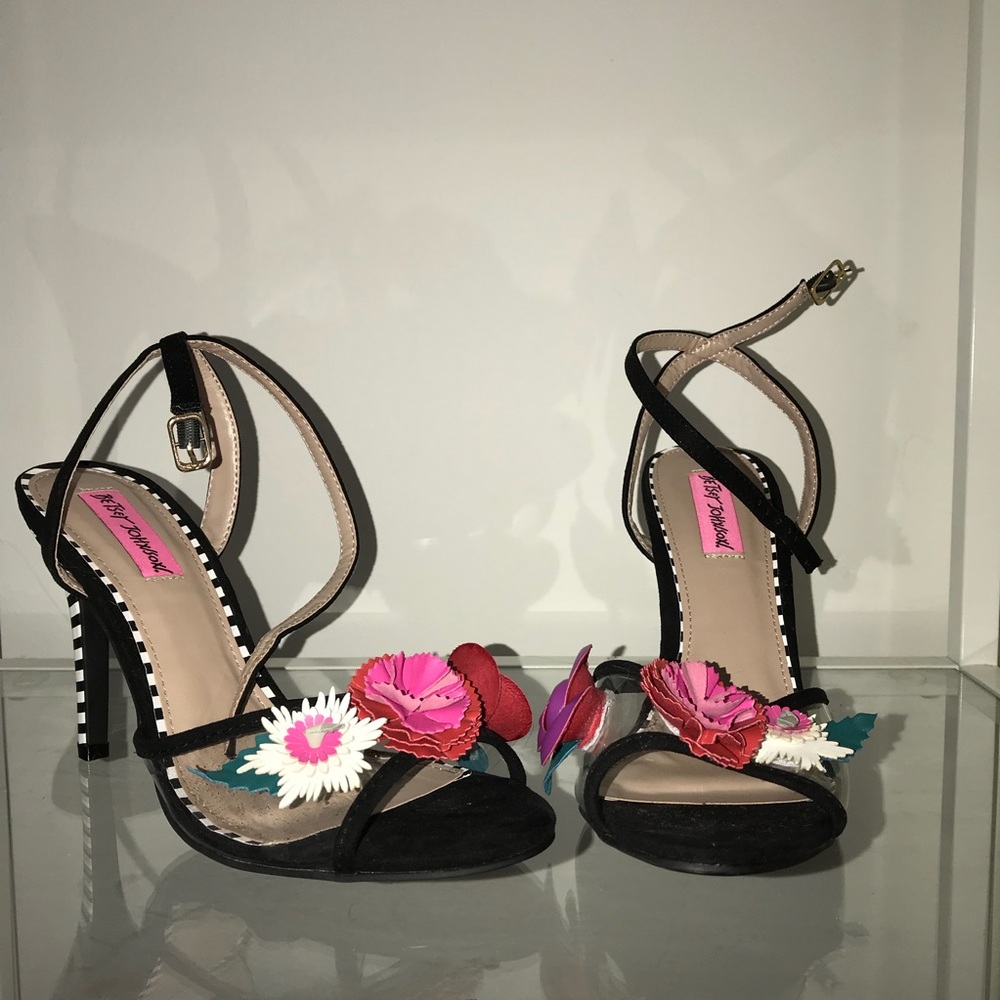 Flower heels